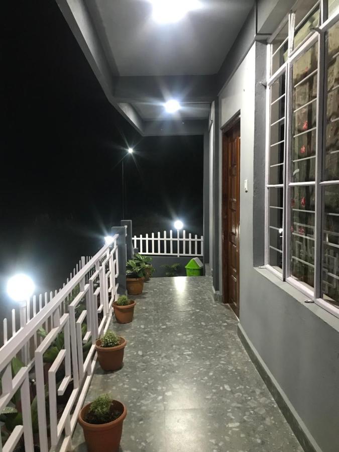 Living Roots Lodge Cherrapunji Buitenkant foto